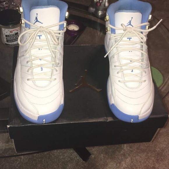 Air Jordan Shoes - University Blue 12s